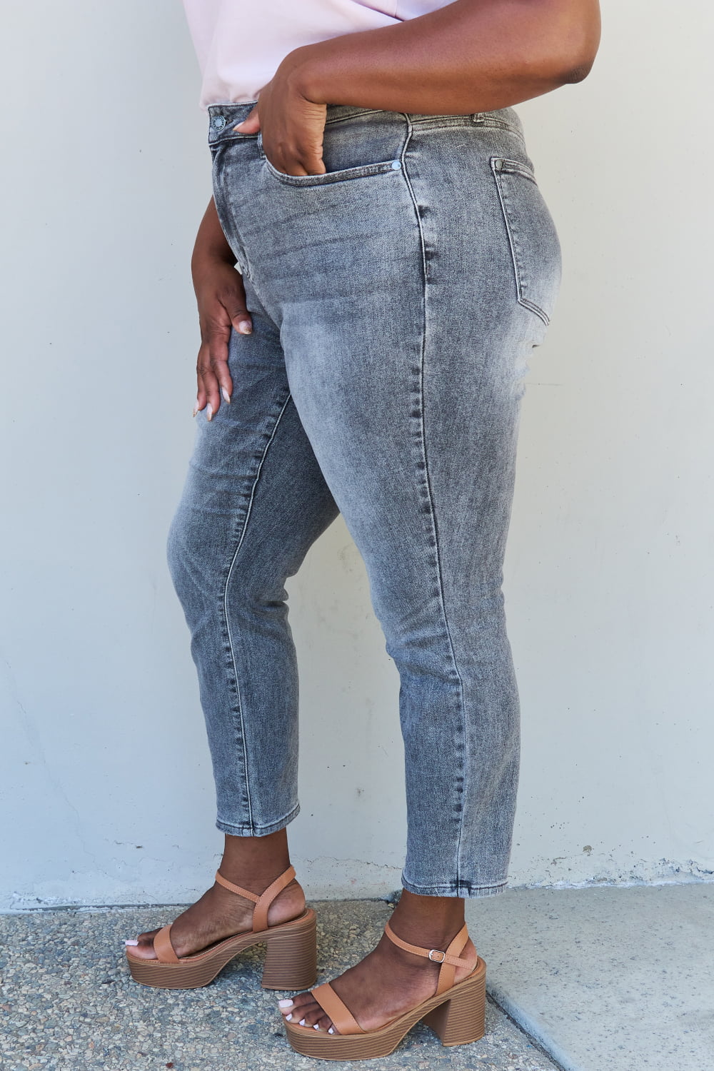 Judy Blue Racquel Regular & Plus Size High Waisted Stone Wash Slim Fit Jeans